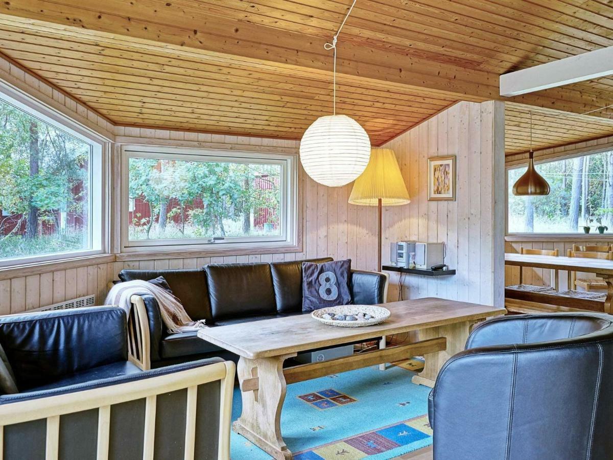 6 Person Holiday Home In Aakirkeby Vester Somarken 外观 照片
